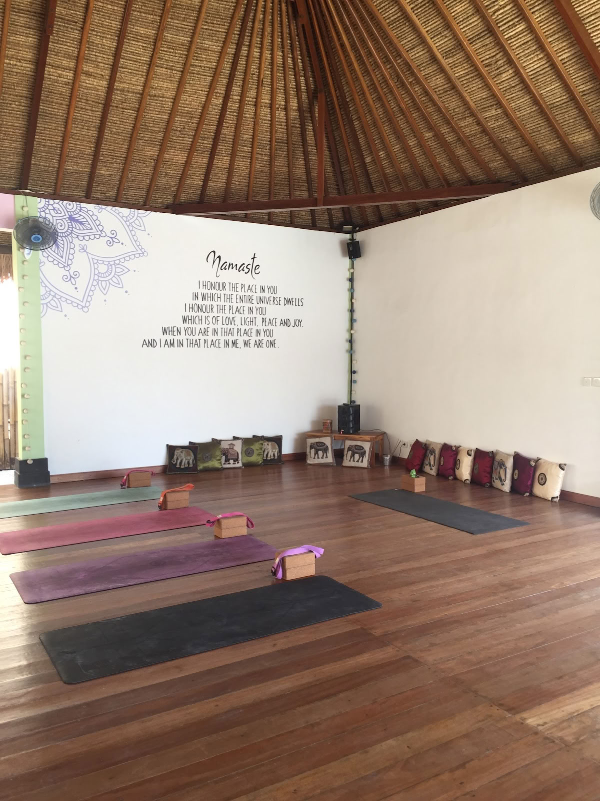 Yoga Dunia Lembongan