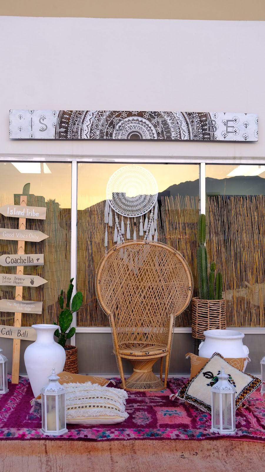 Eilandstam Wellness - Palm Springs