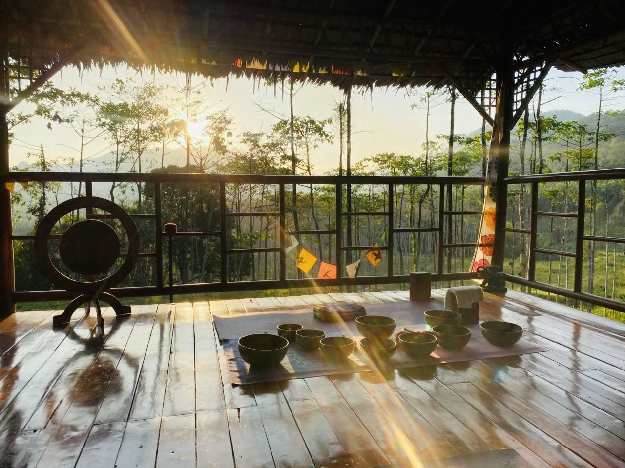 Khao Sok Yoga เขาสกโยคะ