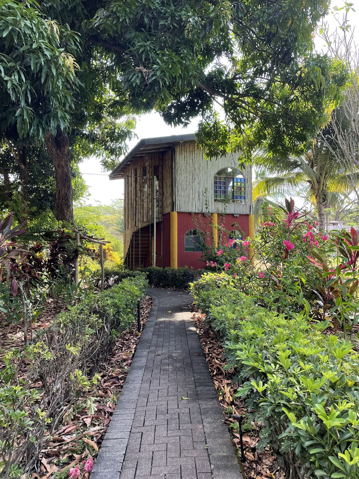 Con Smania Retreat Center
