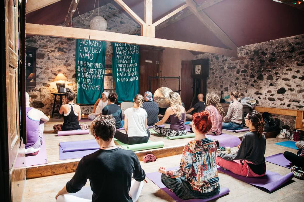 Kundaliniyogaschool & Yogatherapie