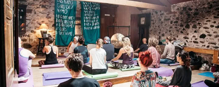 Kundaliniyogaschool & Yogatherapie
