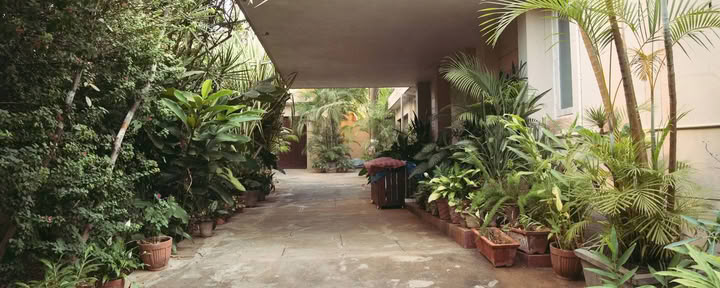Anokhi Garden Guesthouse en Café