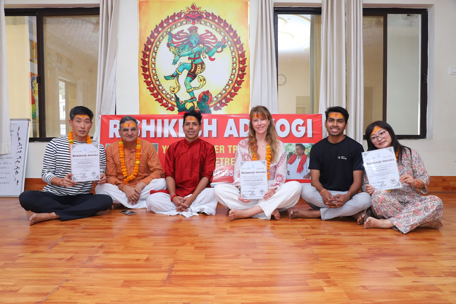 Rishikesh Adiyogi - Yoga Docentenopleiding in Rishikesh RYS 200, 300