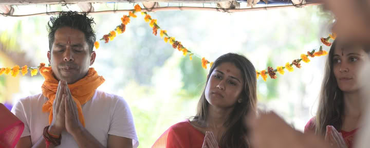 Rishikesh Adiyogi - Yoga Docentenopleiding in Rishikesh RYS 200, 300