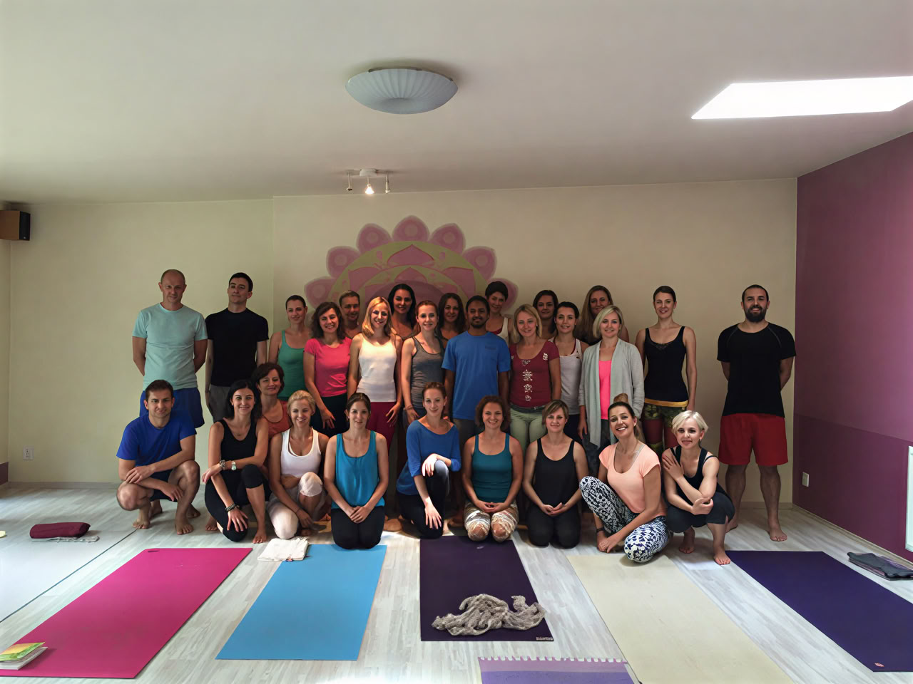 Prana Vashya Yogaschool