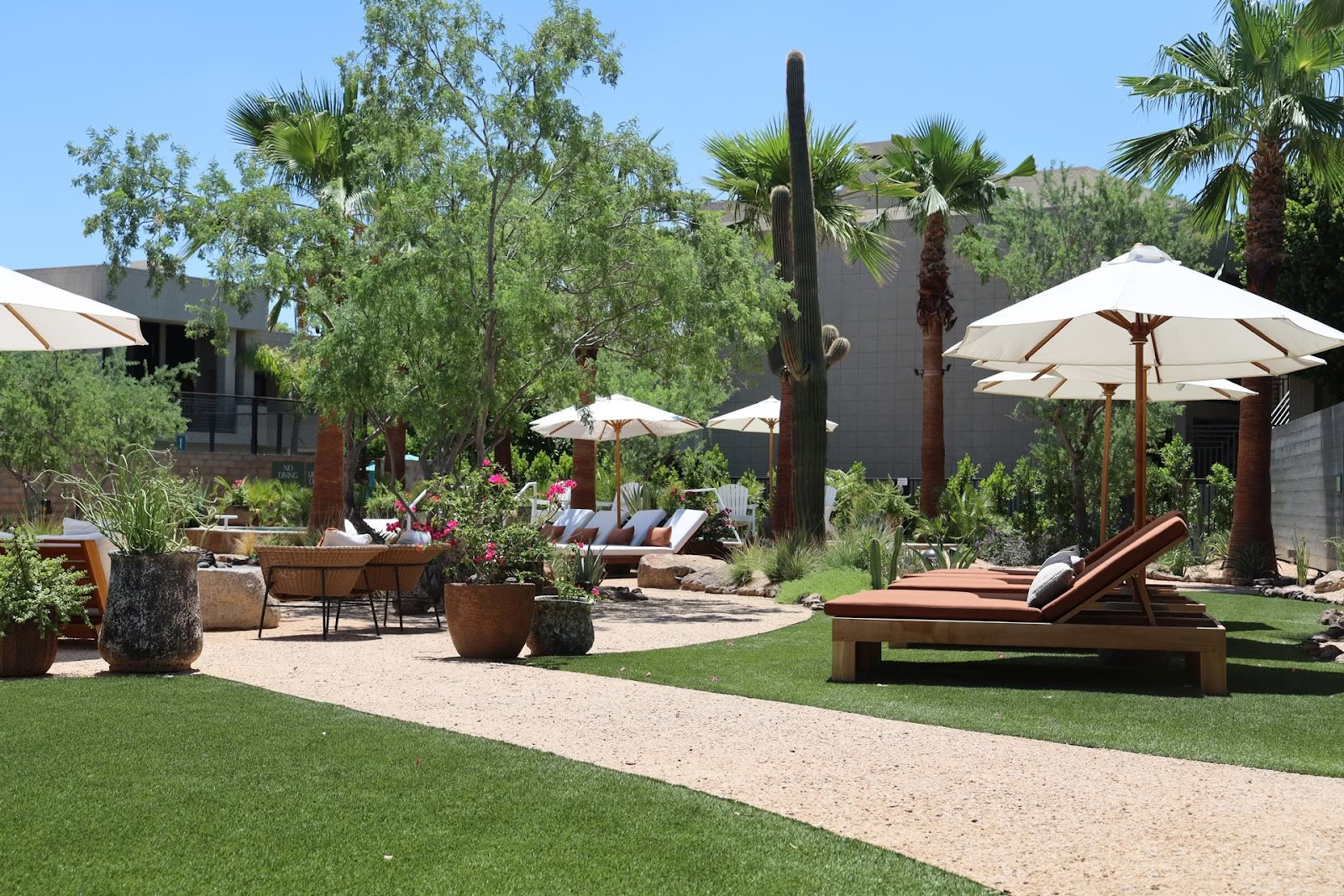 Tierra Luna Spa