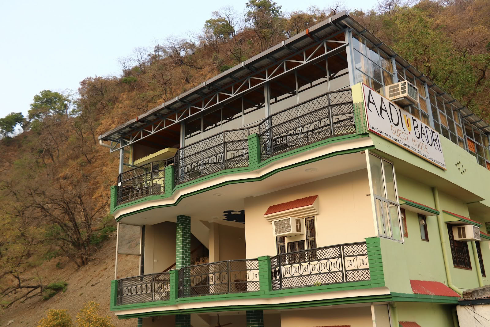 Aadi Yoga School - De beste traditionele yogaschool in Rishikesh, India