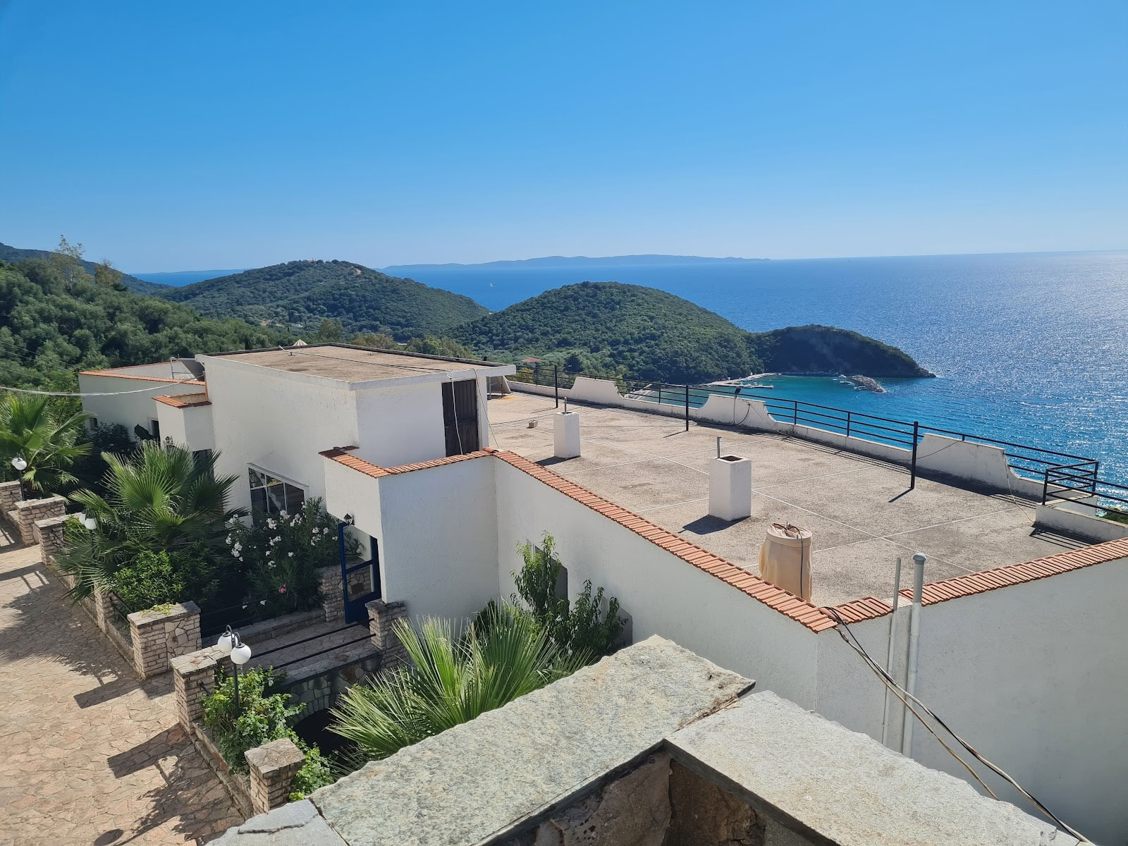 Arilla Beach Hotel