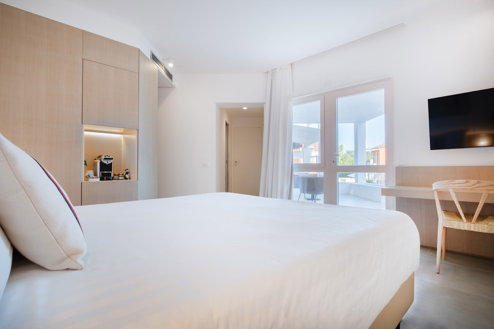 Felix Hotels – Galanias Hotel & Retraite