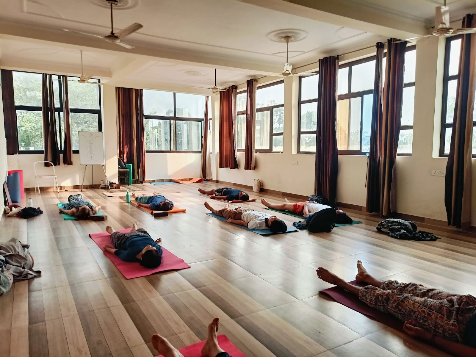 Rishikesh Yoga Valley School | Yogadocentenopleiding in Rishikesh