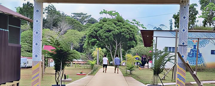 Student Tambo (Jungle Hut)