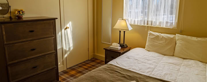 Privé eenpersoons appartementkamer