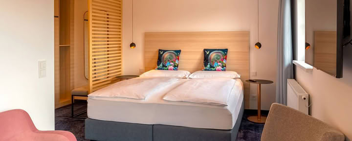 Luxe tweepersoonskamer met balkon